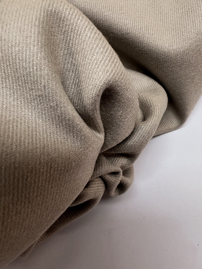 TB-1652 – image 3