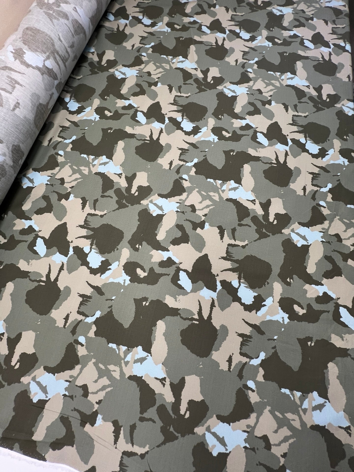 TN-670d – image 5