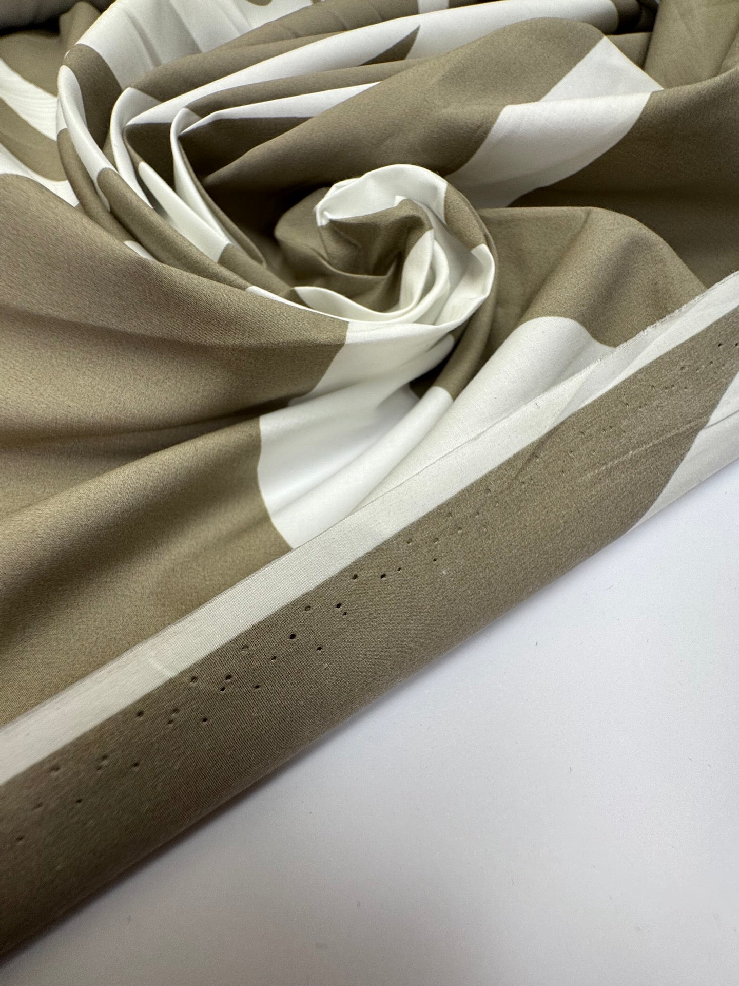 TN-610d – image 2