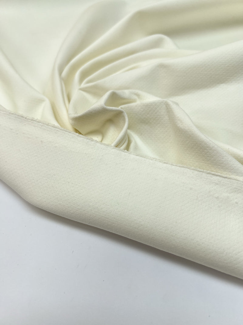TN-825d – image 2