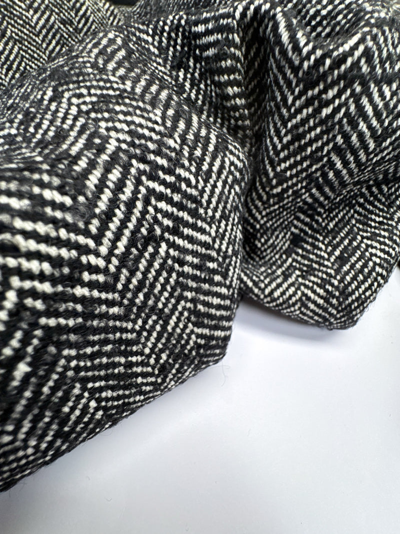 TR-683 – image 3