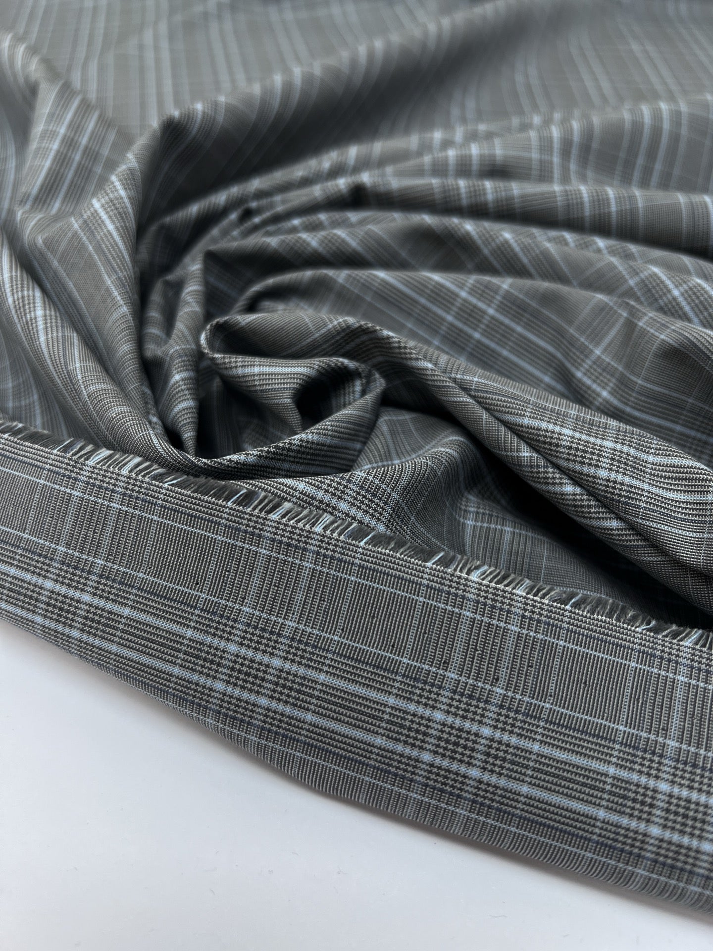 TN-335d – image 2