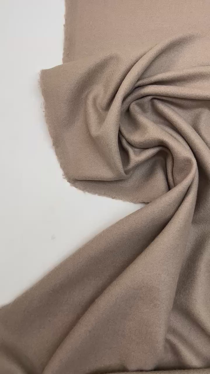 Загрузить видео: video 9f12c024-5956-4688-9c55-eedb16f36bfc