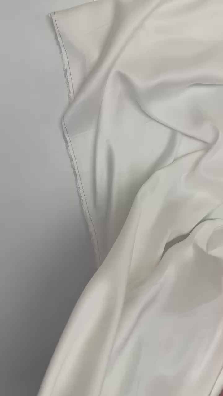 Video laden: video 1eb8b875-fb0b-4c40-82cd-4718583ab922