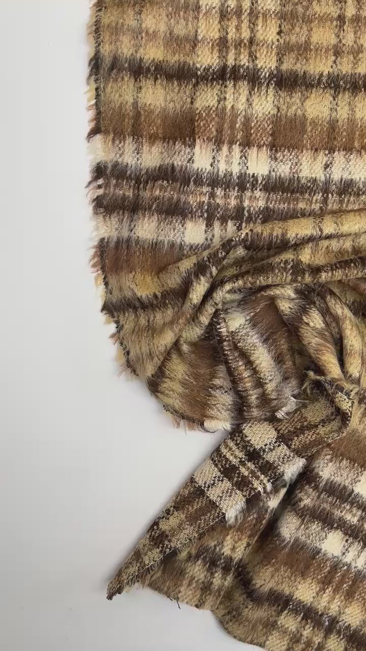 Load video: video 55092481-a5f8-4391-b7e6-b552165db454