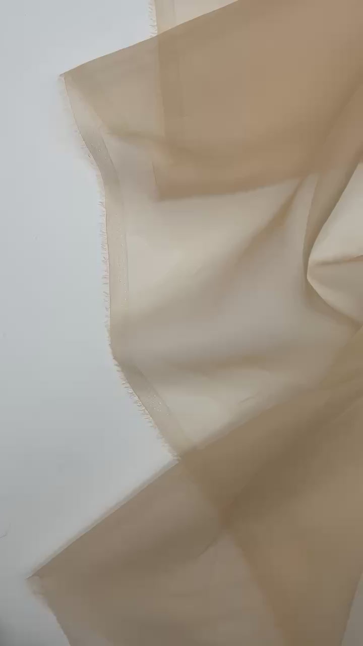 Load video: video 0d8f8b7c-67d9-4659-bdbd-ae0e0171f109