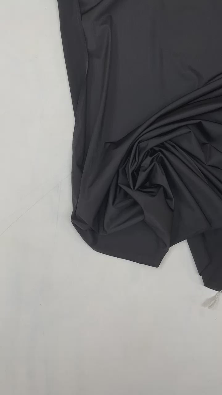 Load video: MU-046d – video 6