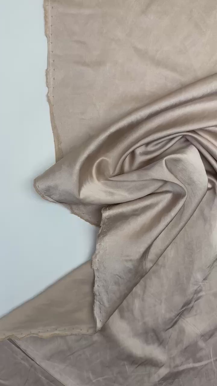 Load video: video 493917c1-5fd9-4b3d-9928-a2573f61f7b2