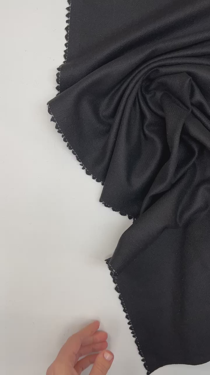 Load video: video f7058f57-ebb3-4948-8399-adb8304de140