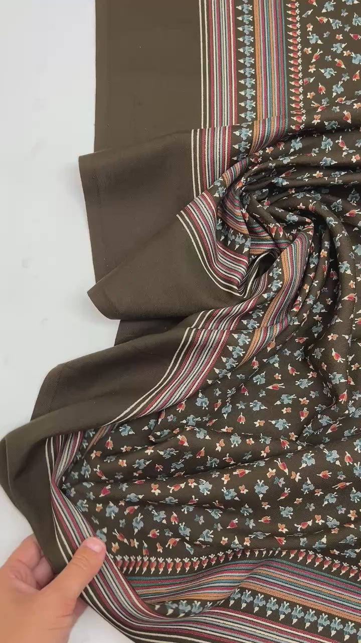 Charger la vidéo : video eb675129-9a74-4dc8-8f7b-d80dd64a2d32