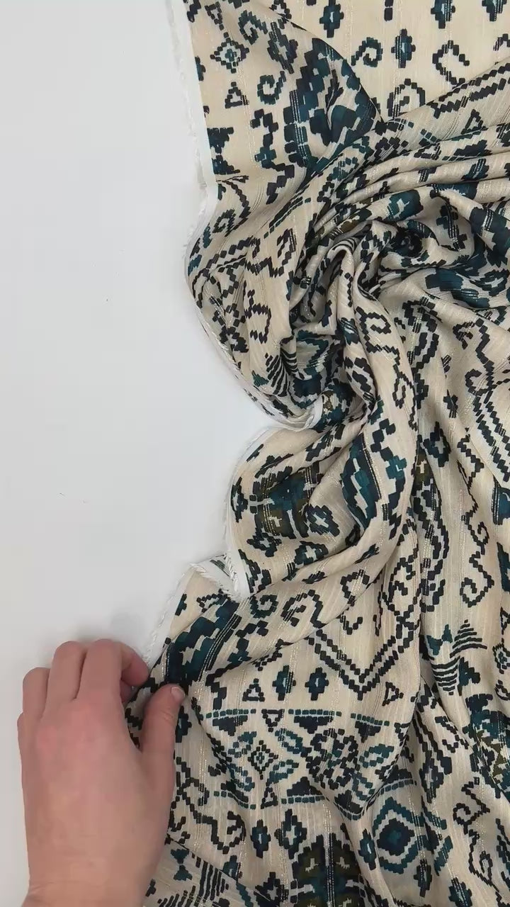 Load video: BT-157 – video 6