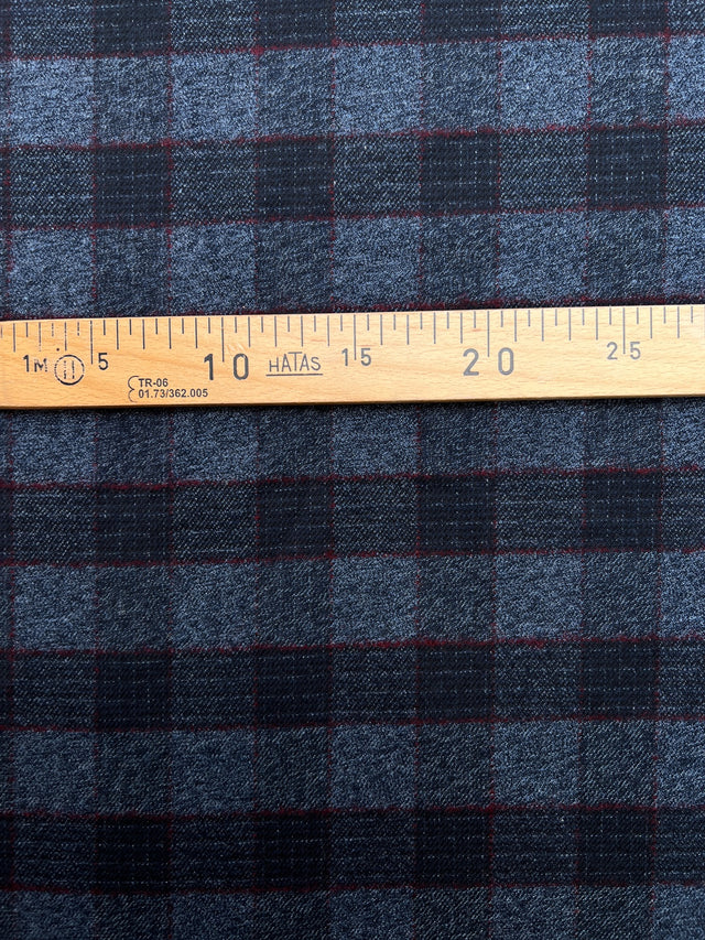 TH-335 image 4