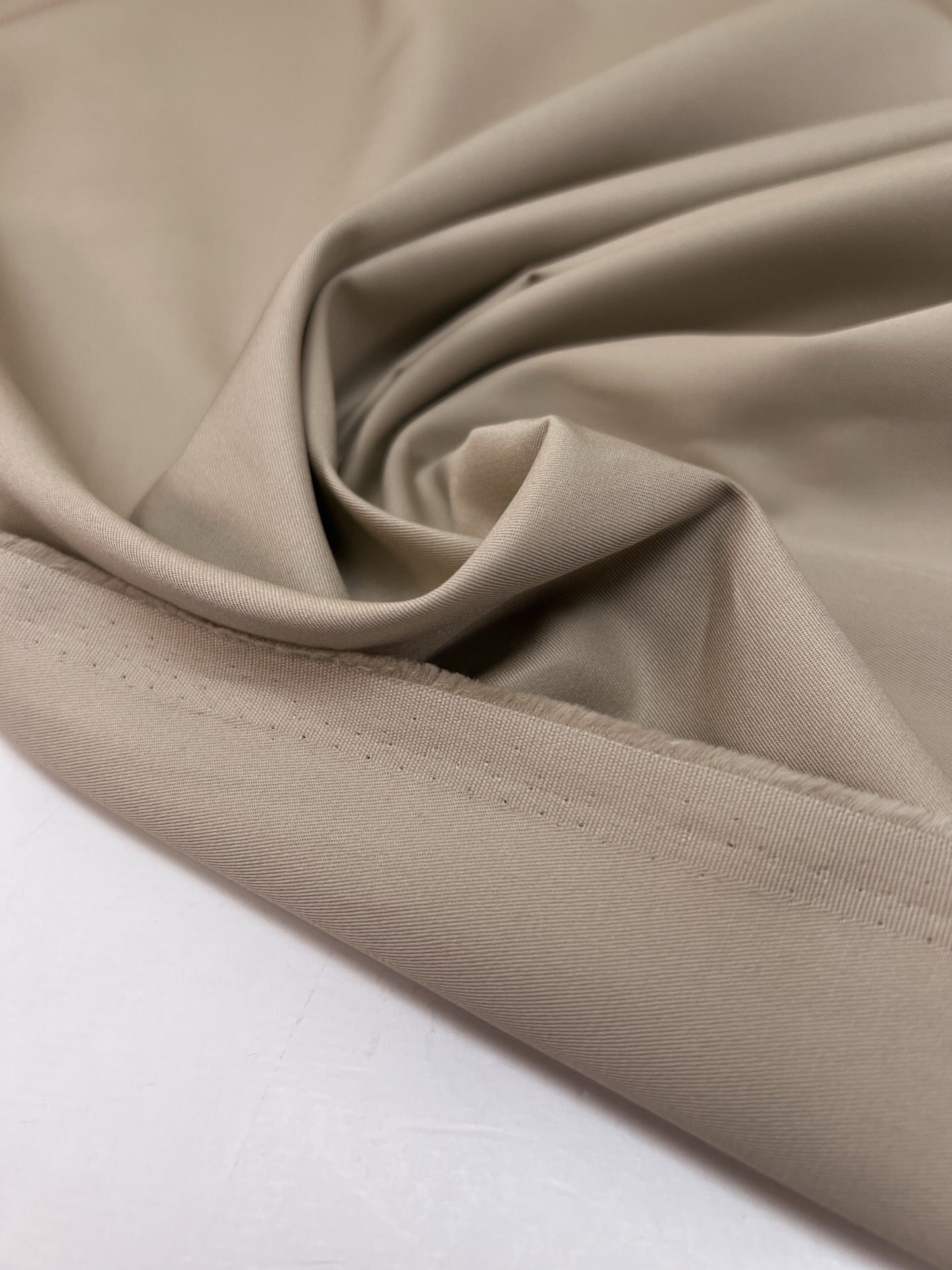 AV-1358 – image 2
