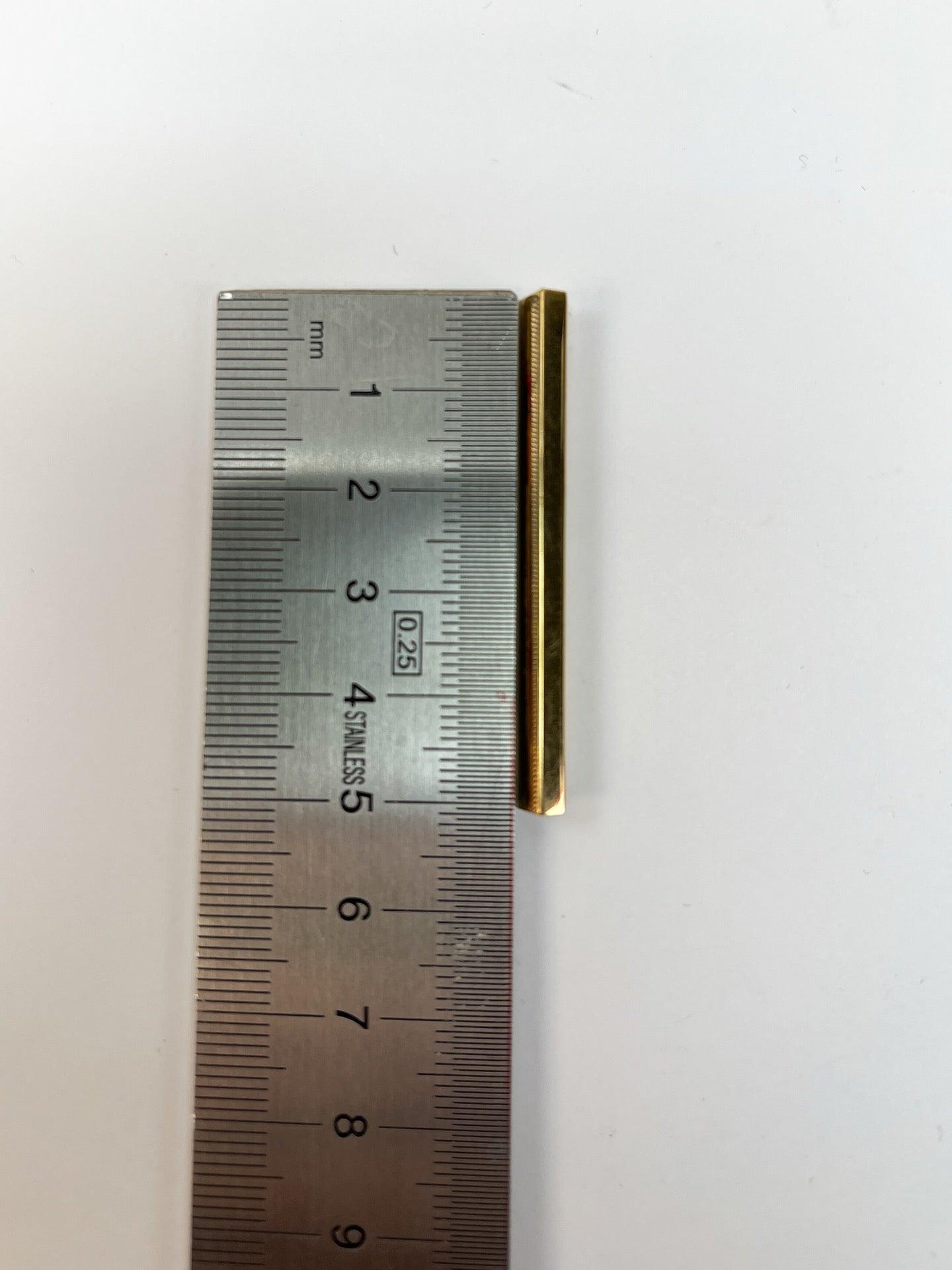 AV-1300 – image 4