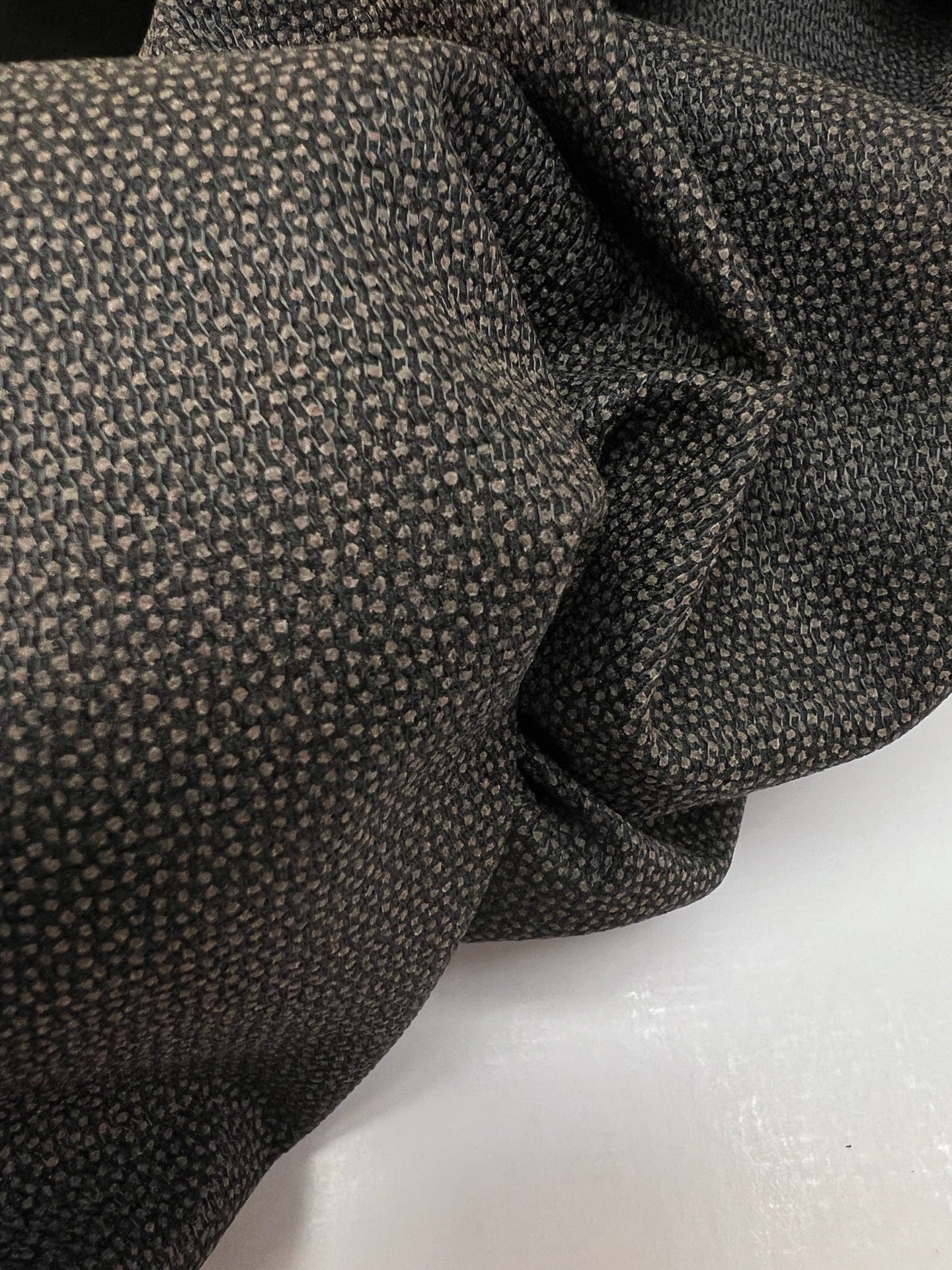 AV-1415d – image 4