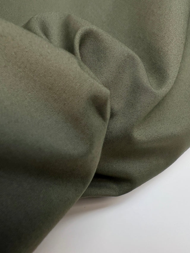 DE-020 image 3