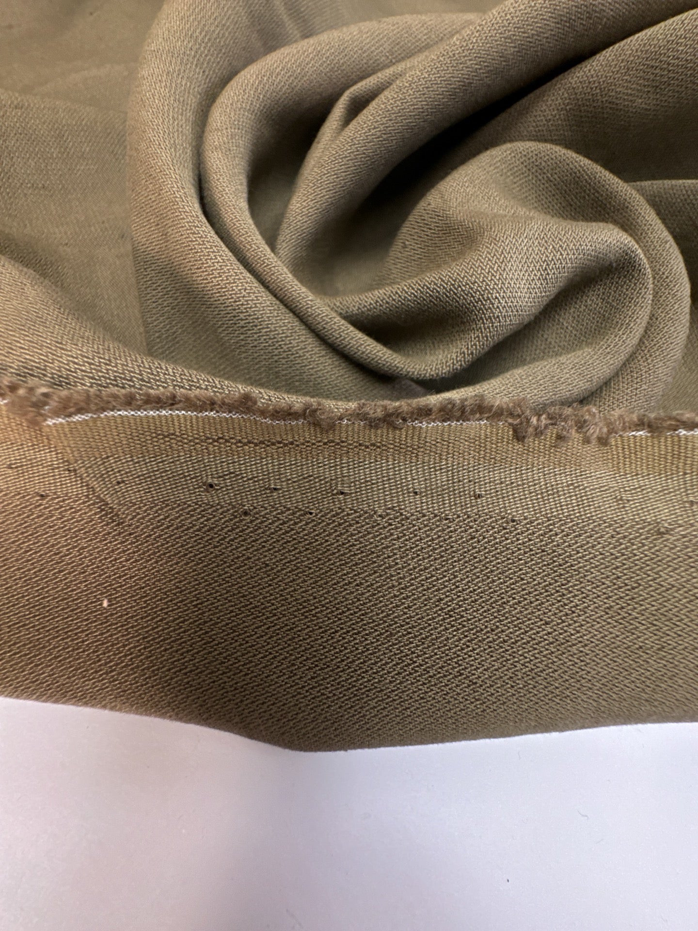 TB-1800 – image 2