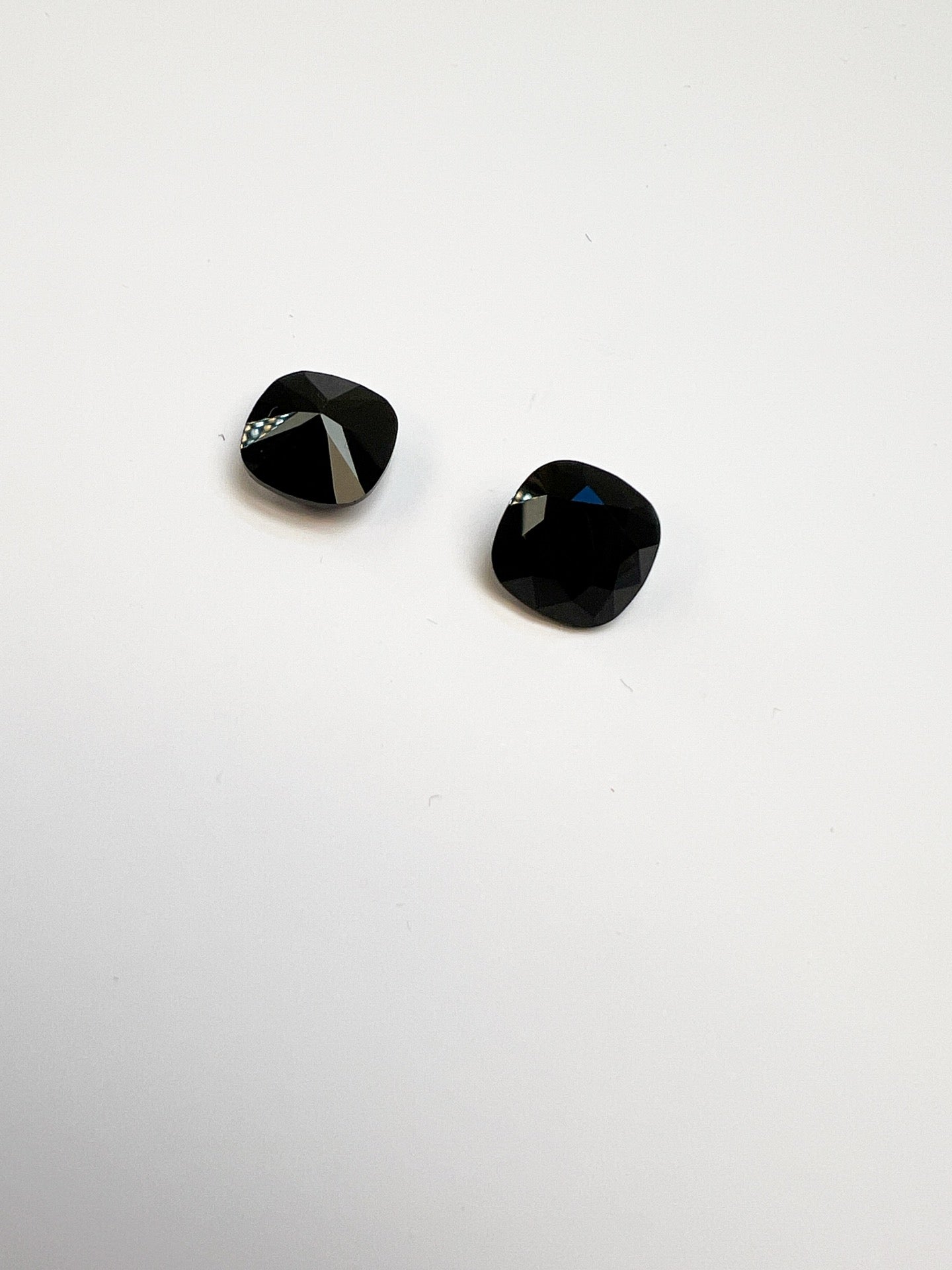 AV-2392 image 2