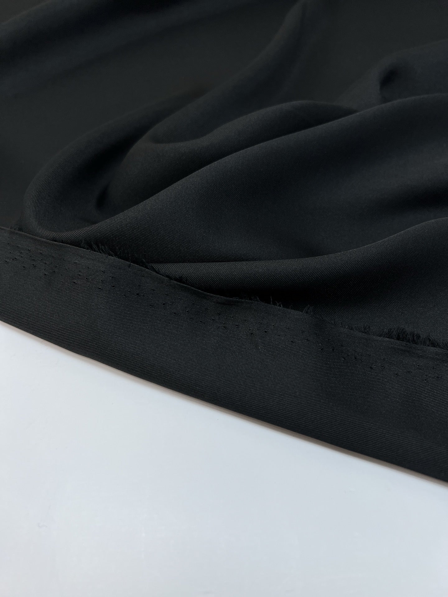 Schwarzer Mélange Polyamid Twill