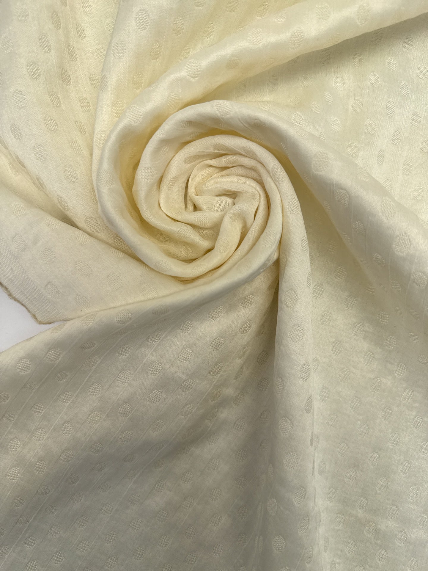 TR-682 – image 1