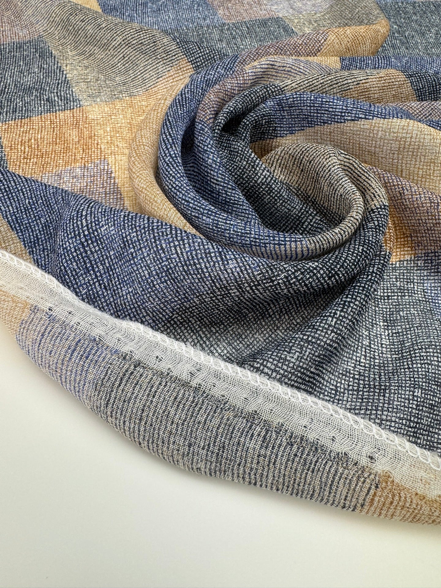 TZ-045 image 2