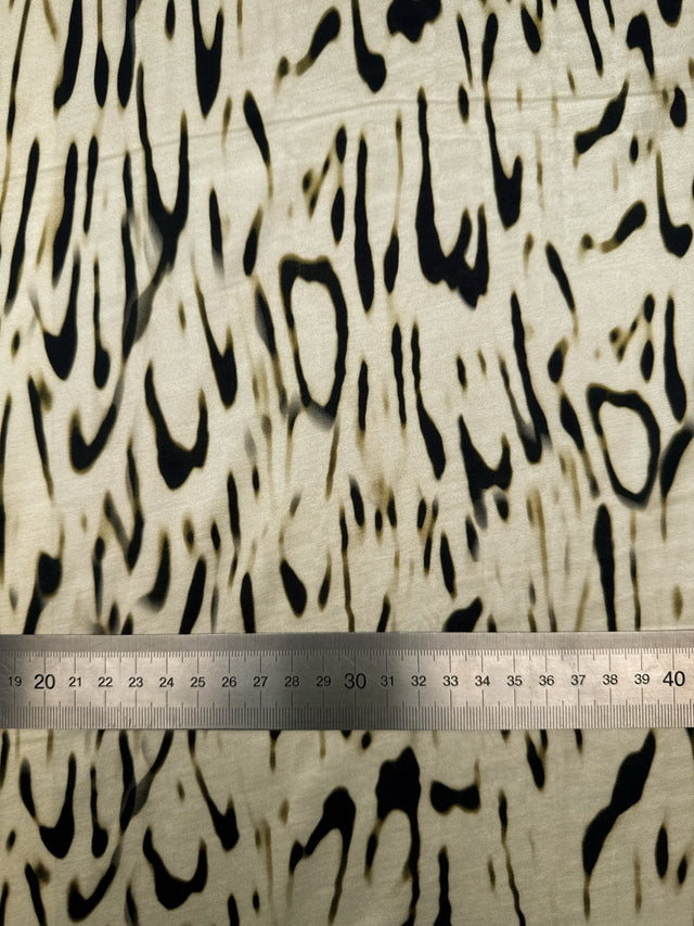 TZ-090 image 4