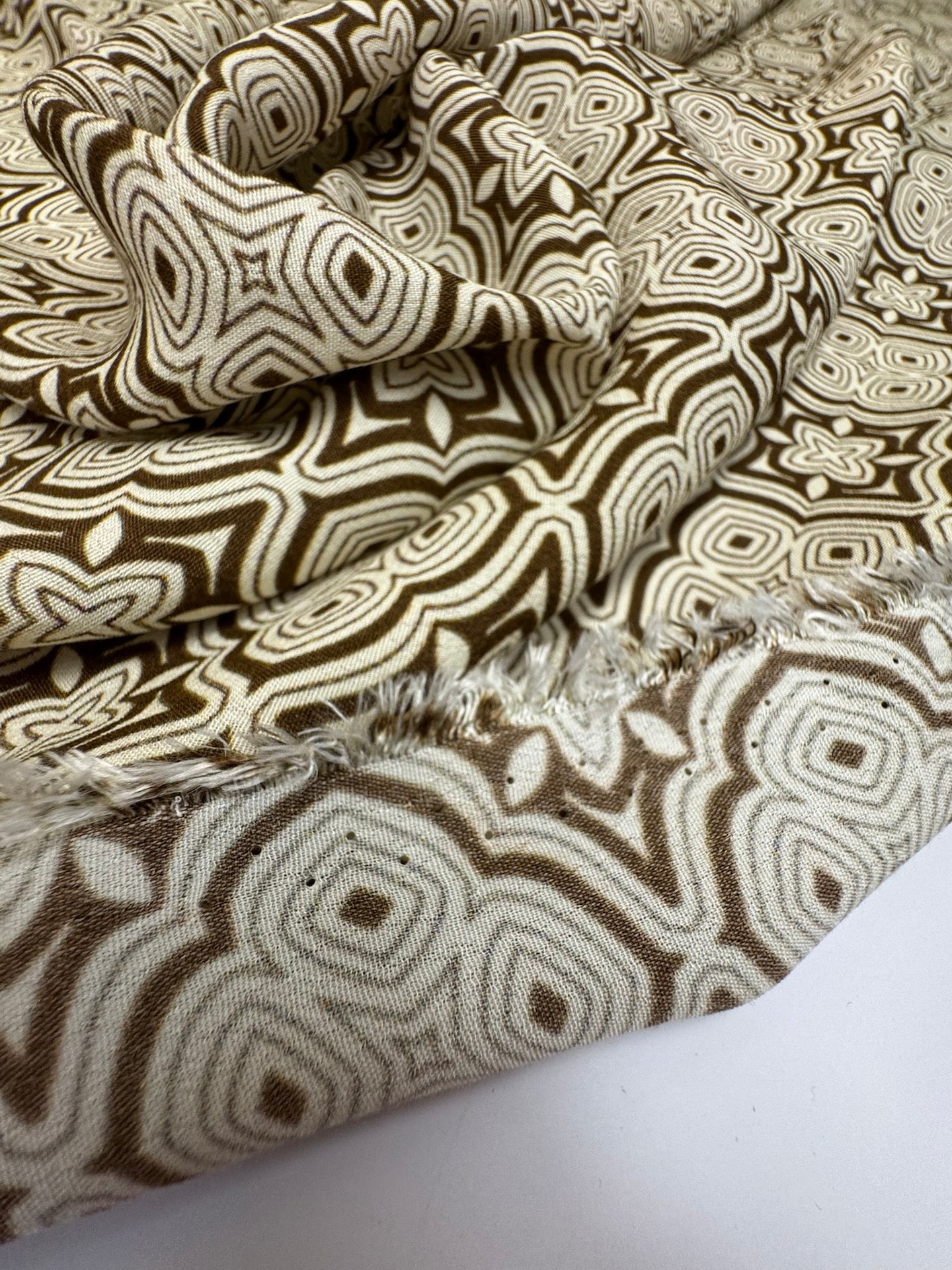 TN-676 – image 2