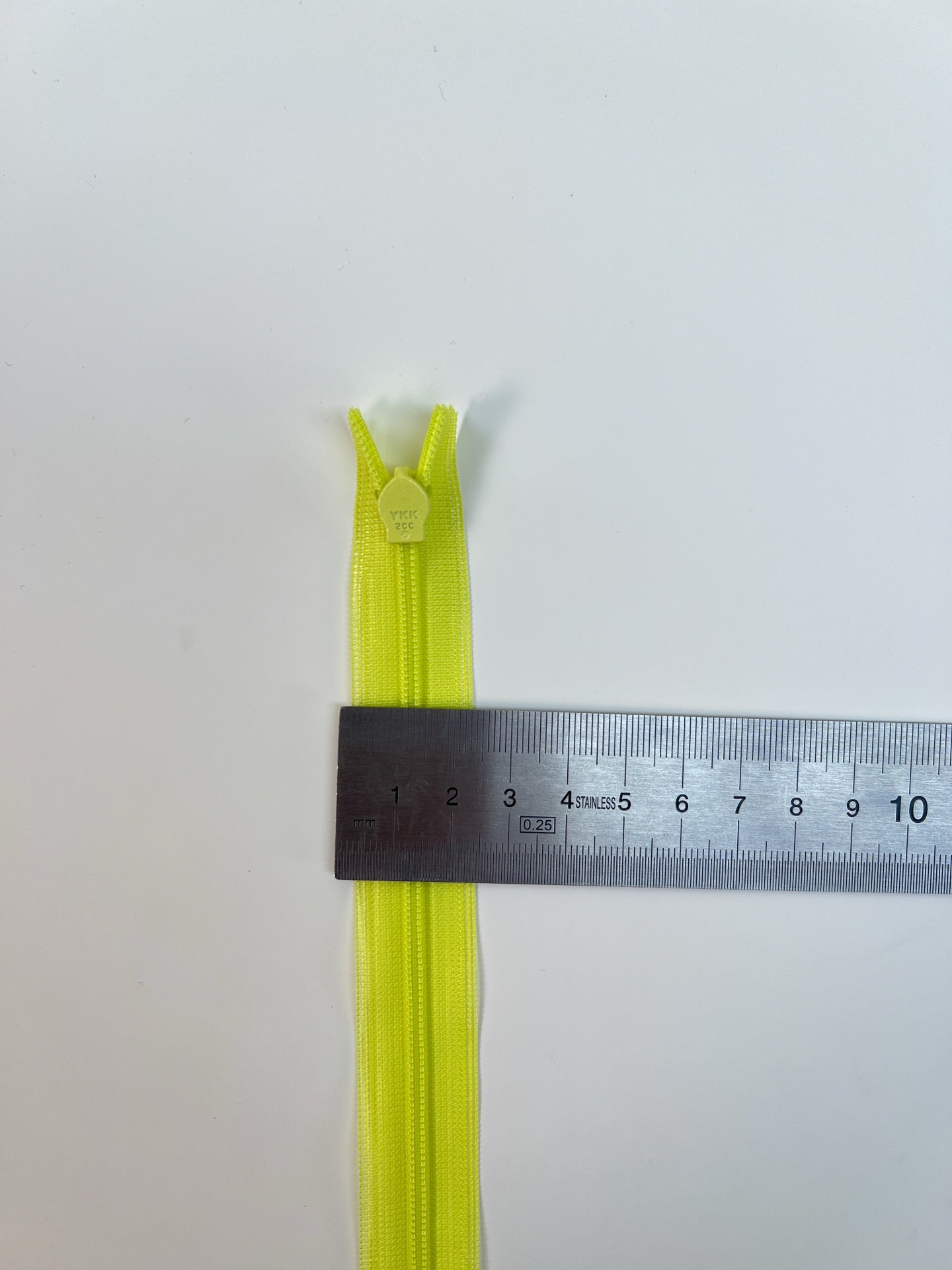 Plain Yellow Green Polyamid Sewing Notions