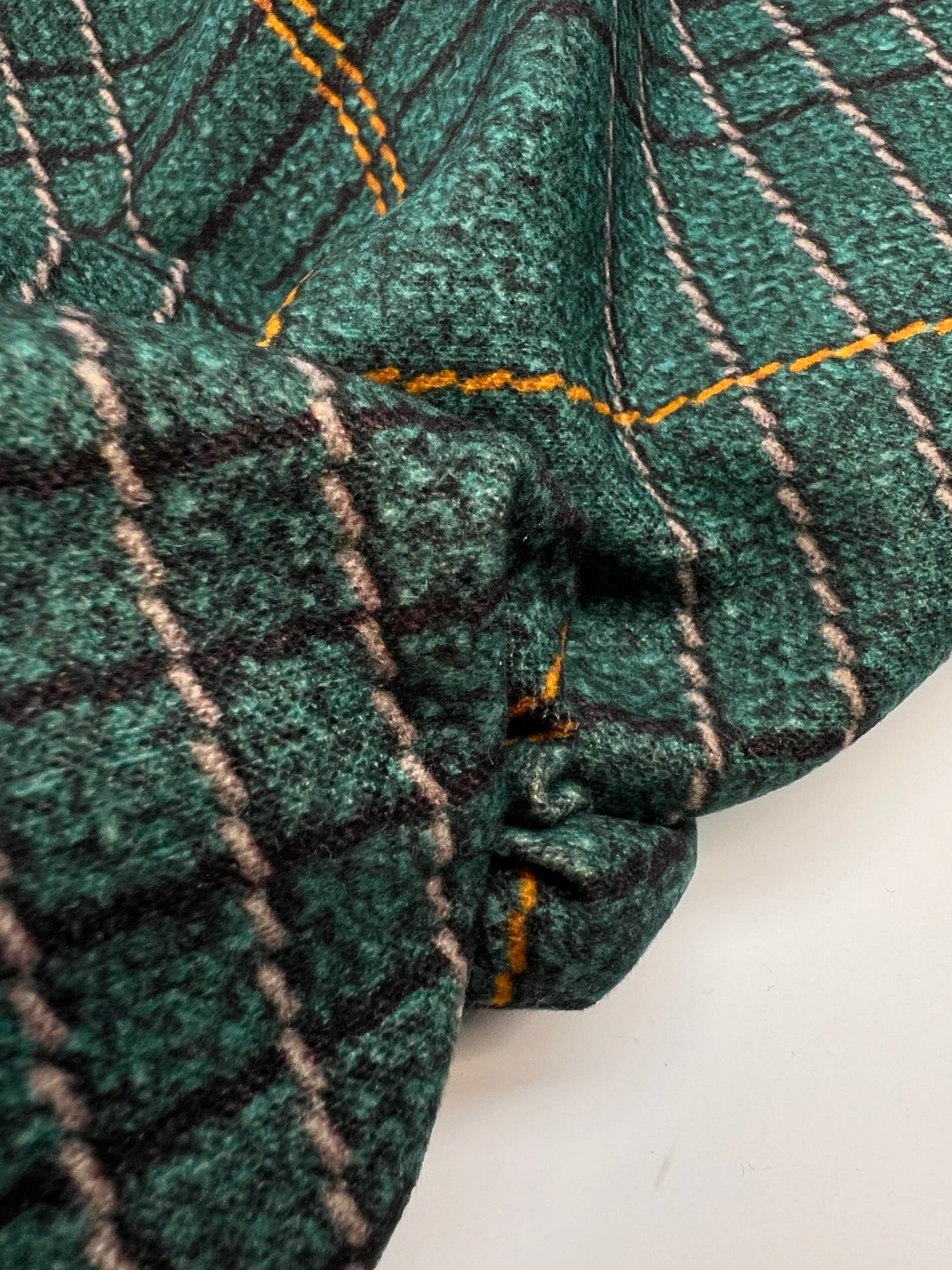 TH-893 image 3