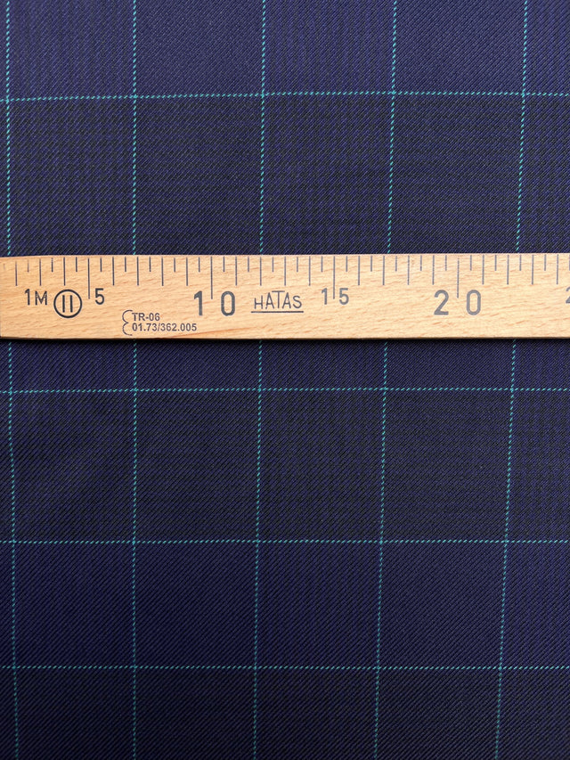 TH-215 image 4