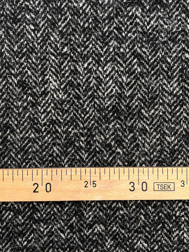 GB-048 image 4
