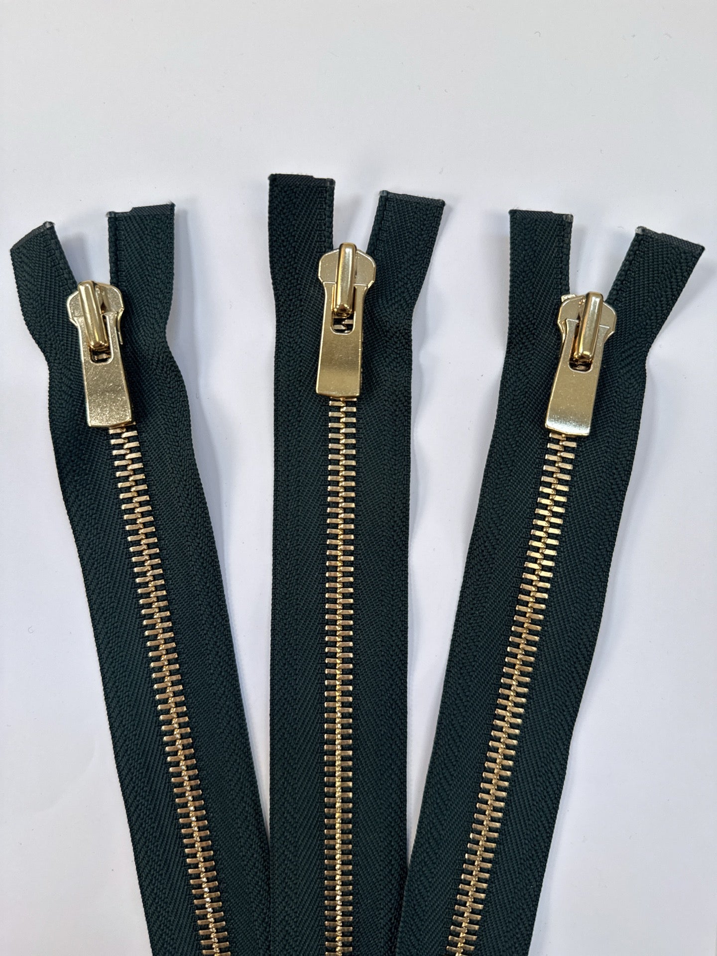 AV-2219 image 1
