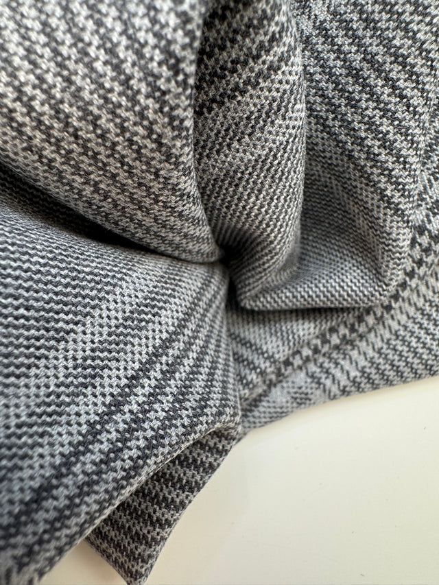 TH-254 image 3
