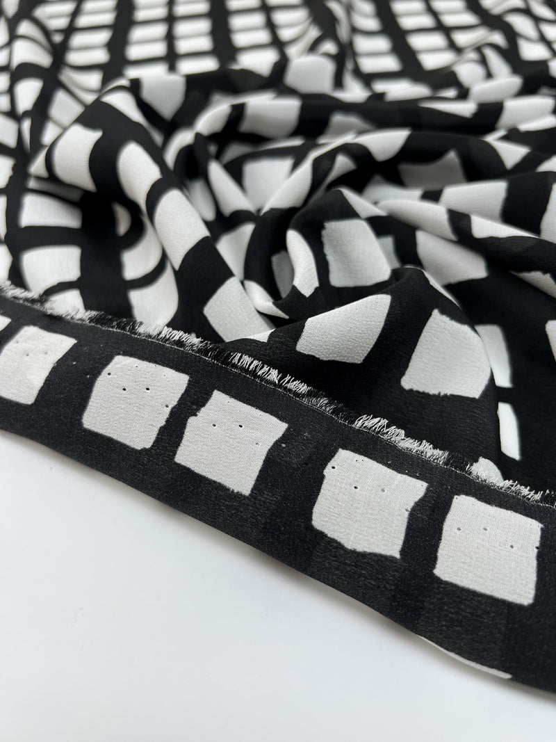 TN-735 – image 2