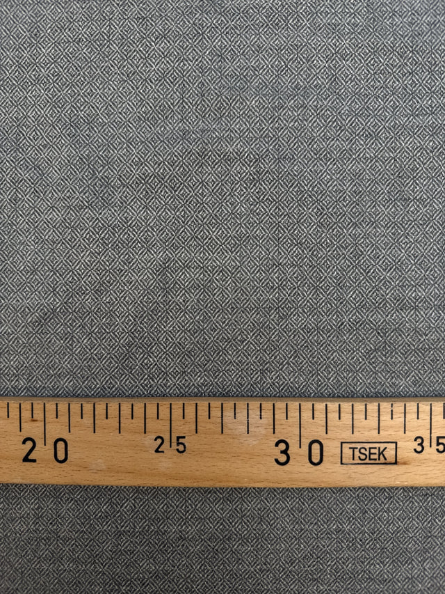 TH-739 image 4