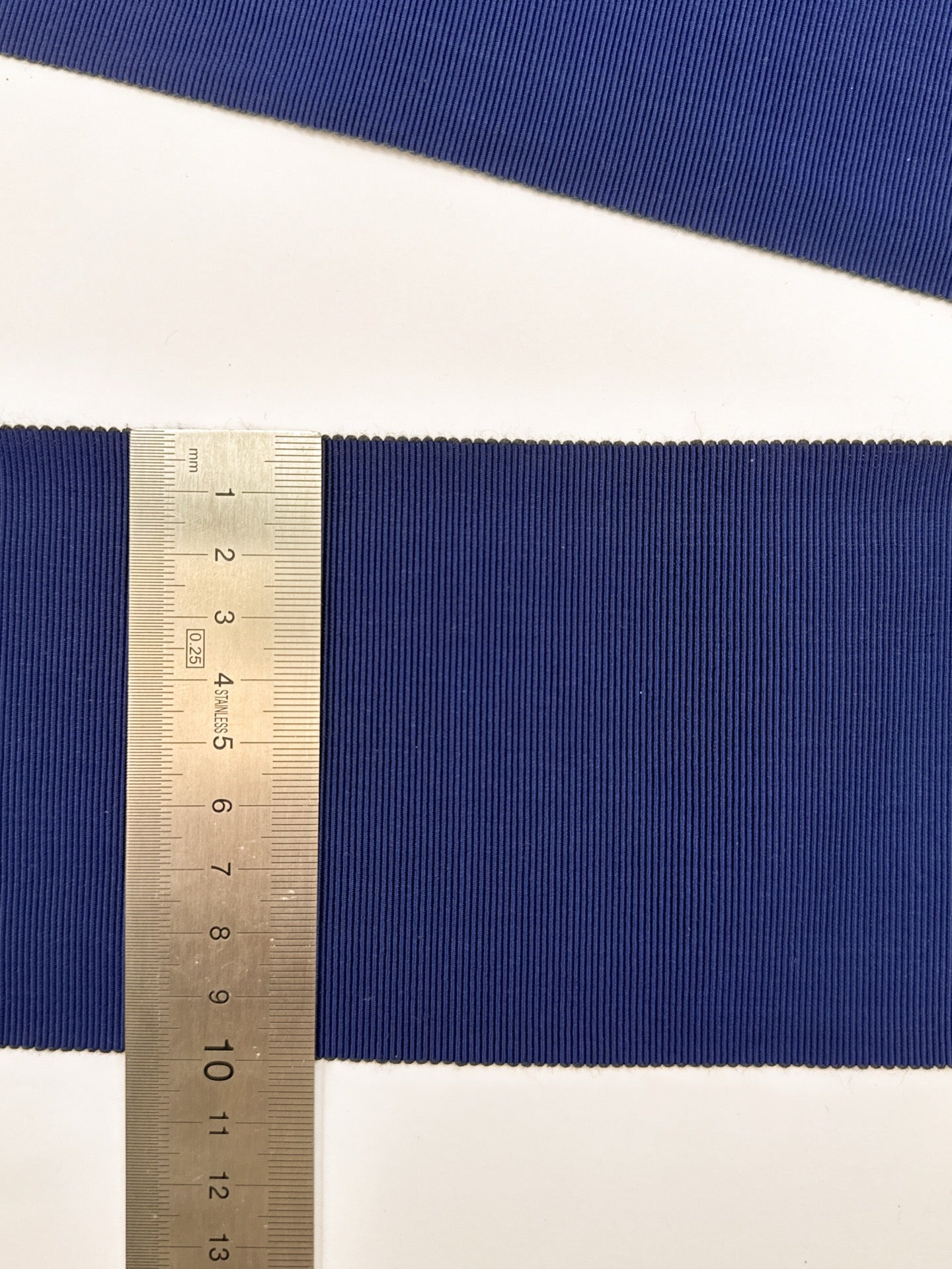 AV-2268 image 3