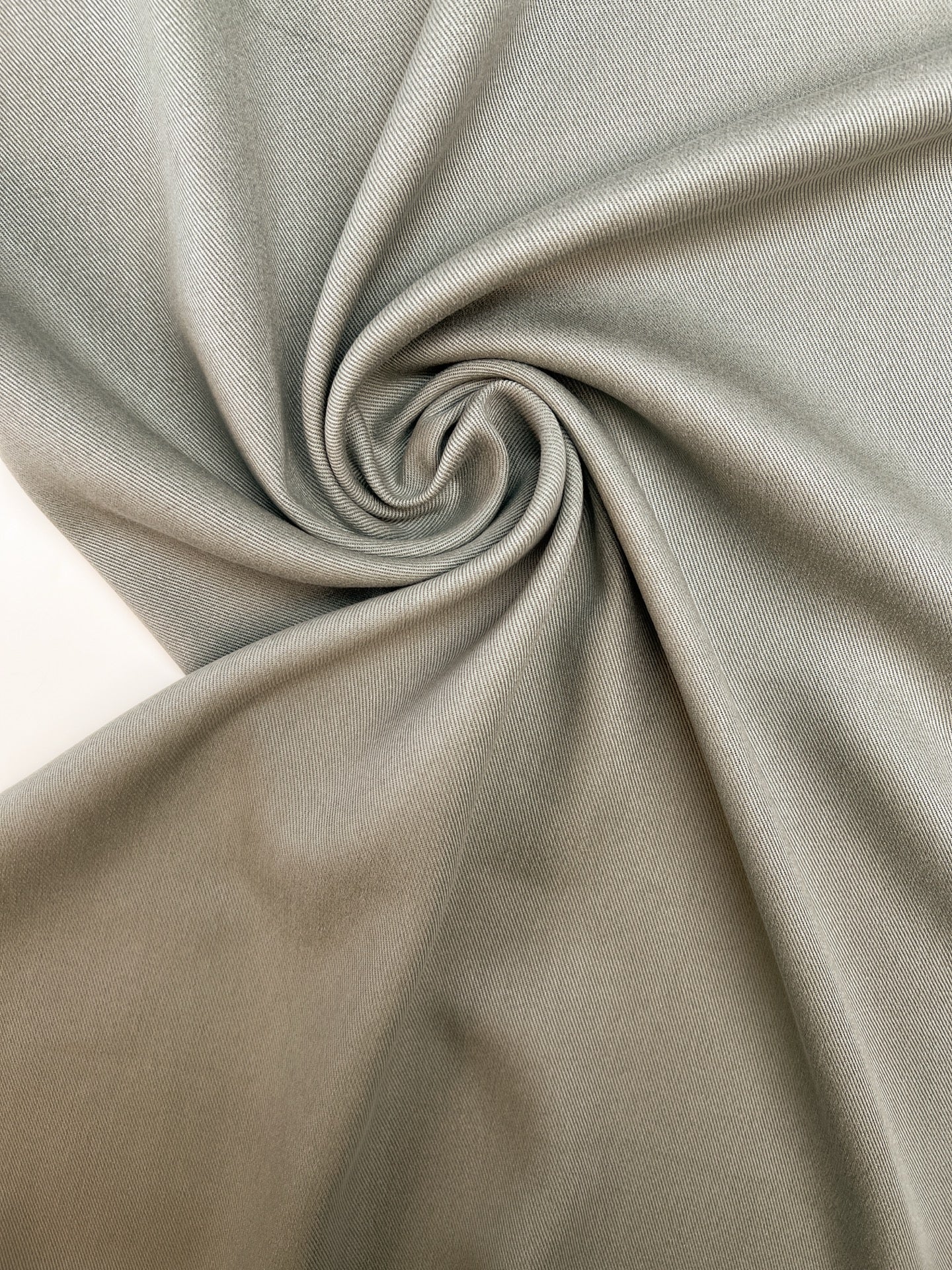 TH-956d image 1