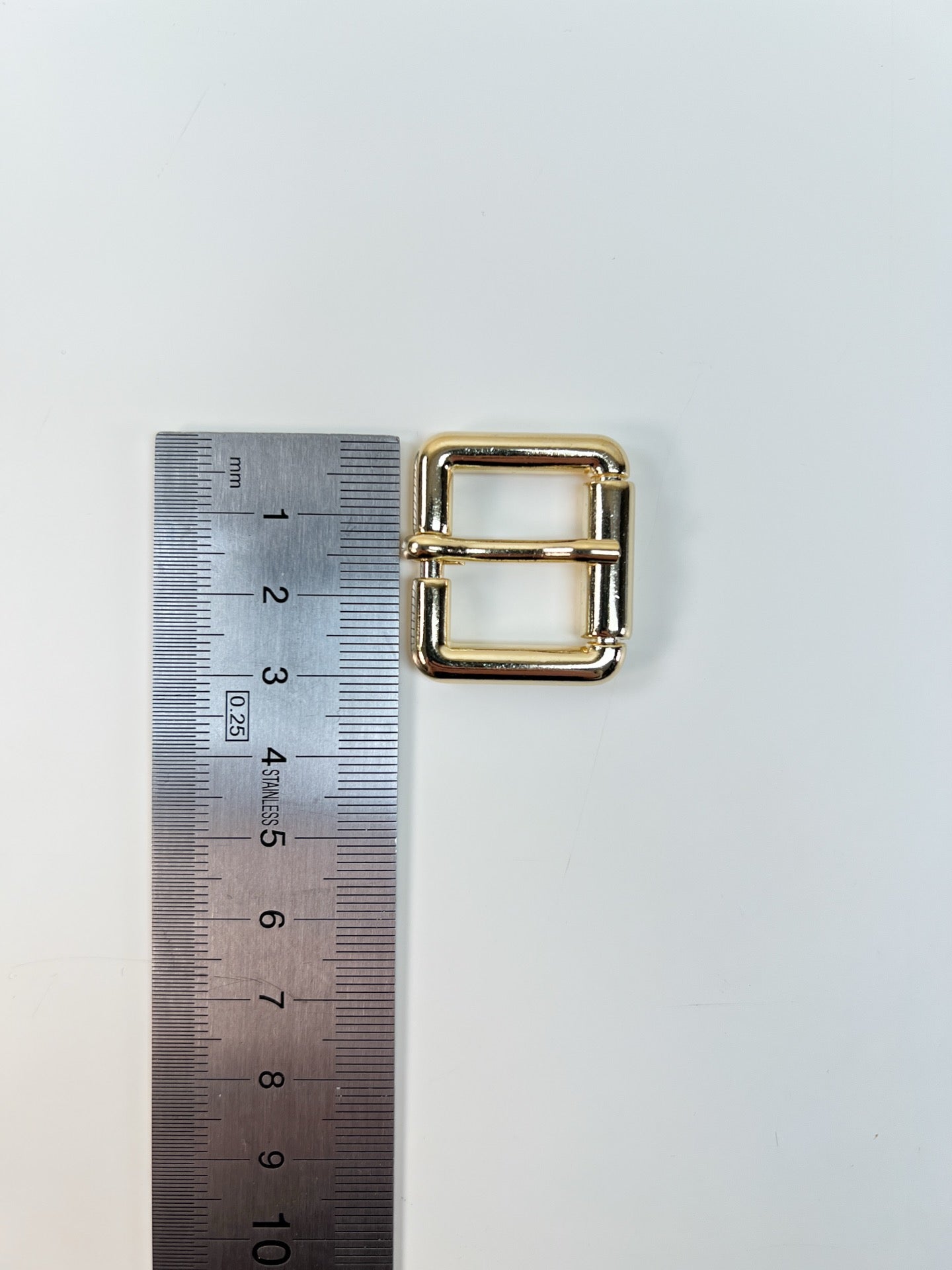AV-1663 image 3
