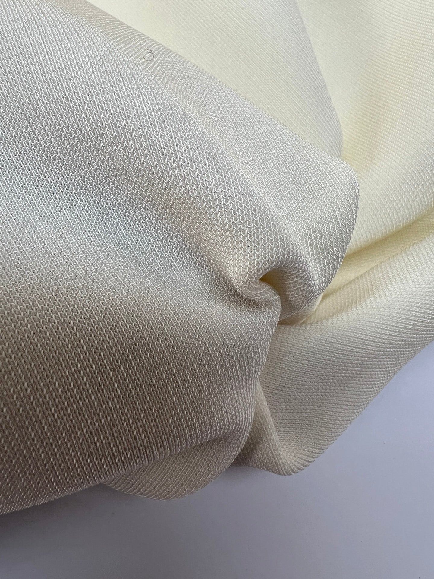 Weißtöne Strickware Aus Viskose Elastan