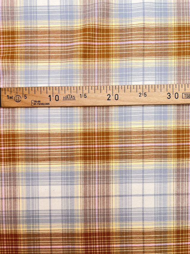 TH-1138 image 4