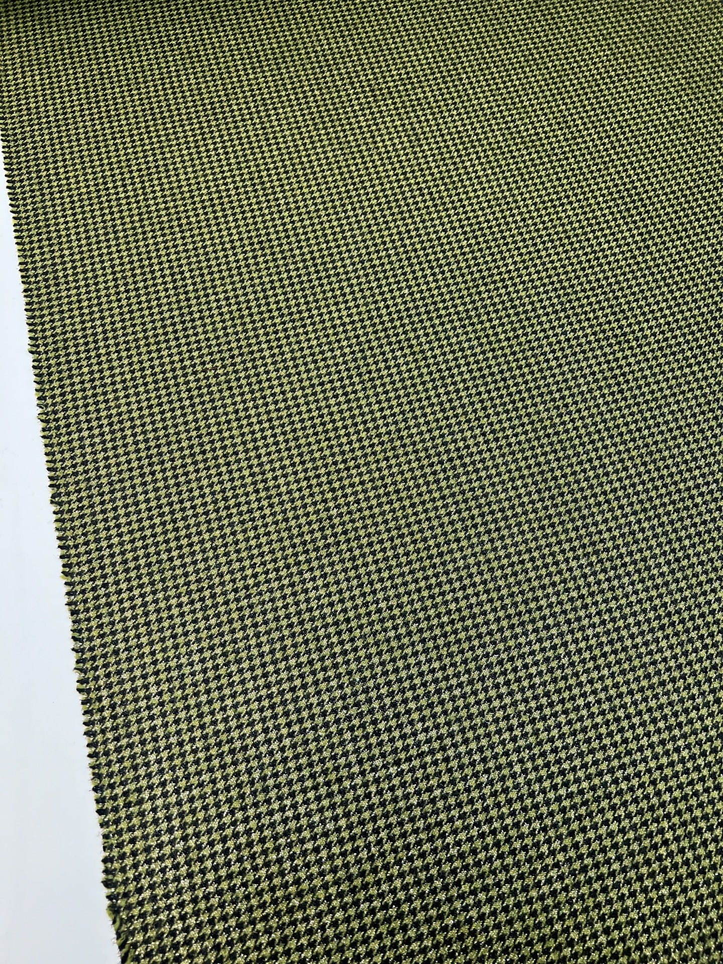 AV-1719 – image 5