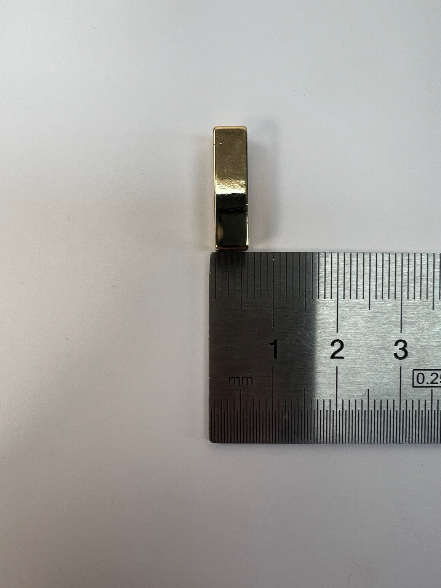 AV-1268 – image 5