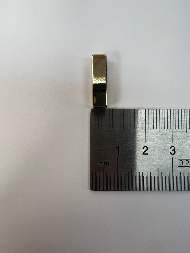 AV-1268 – image 5