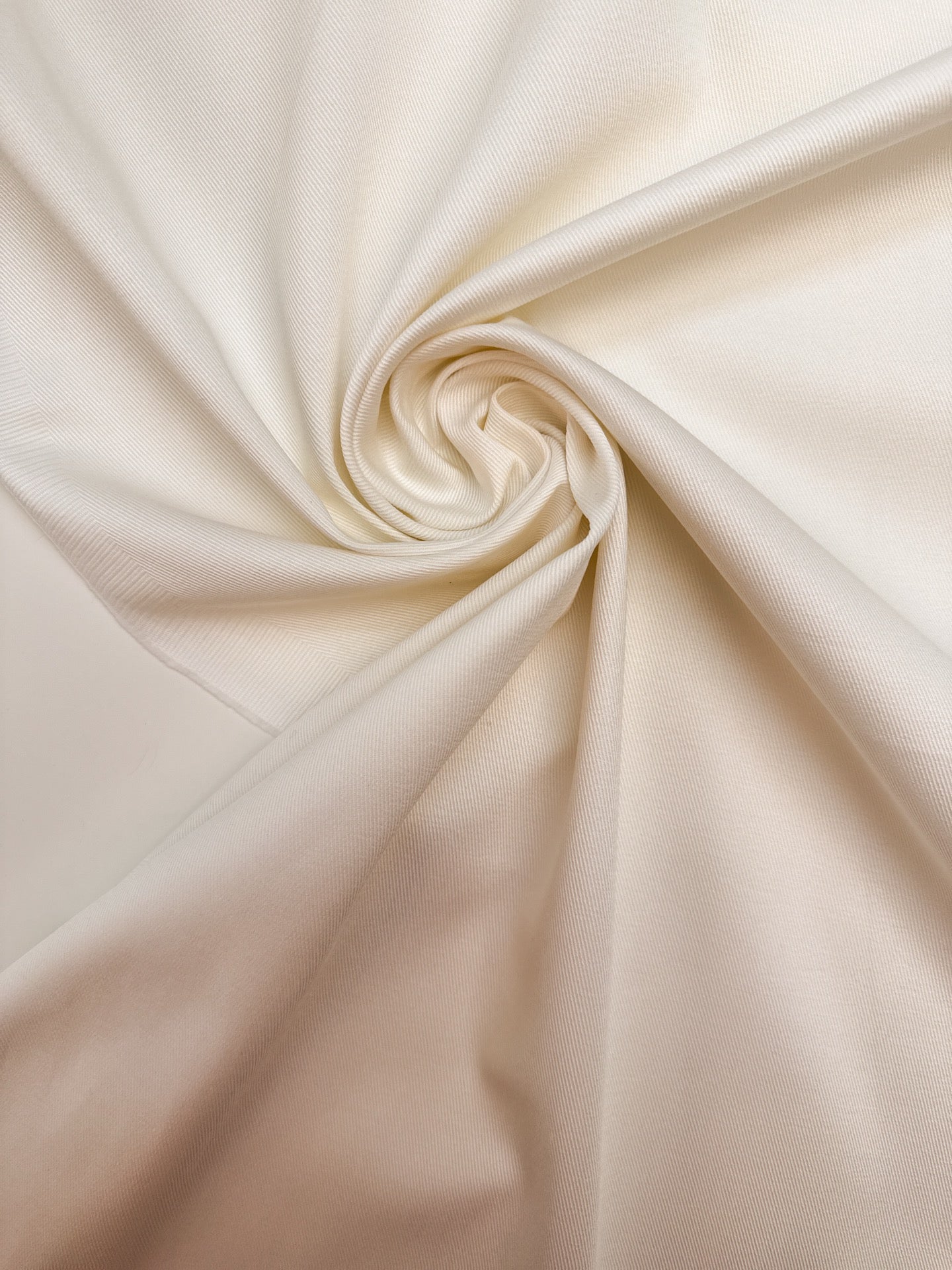 TH-852 image 1