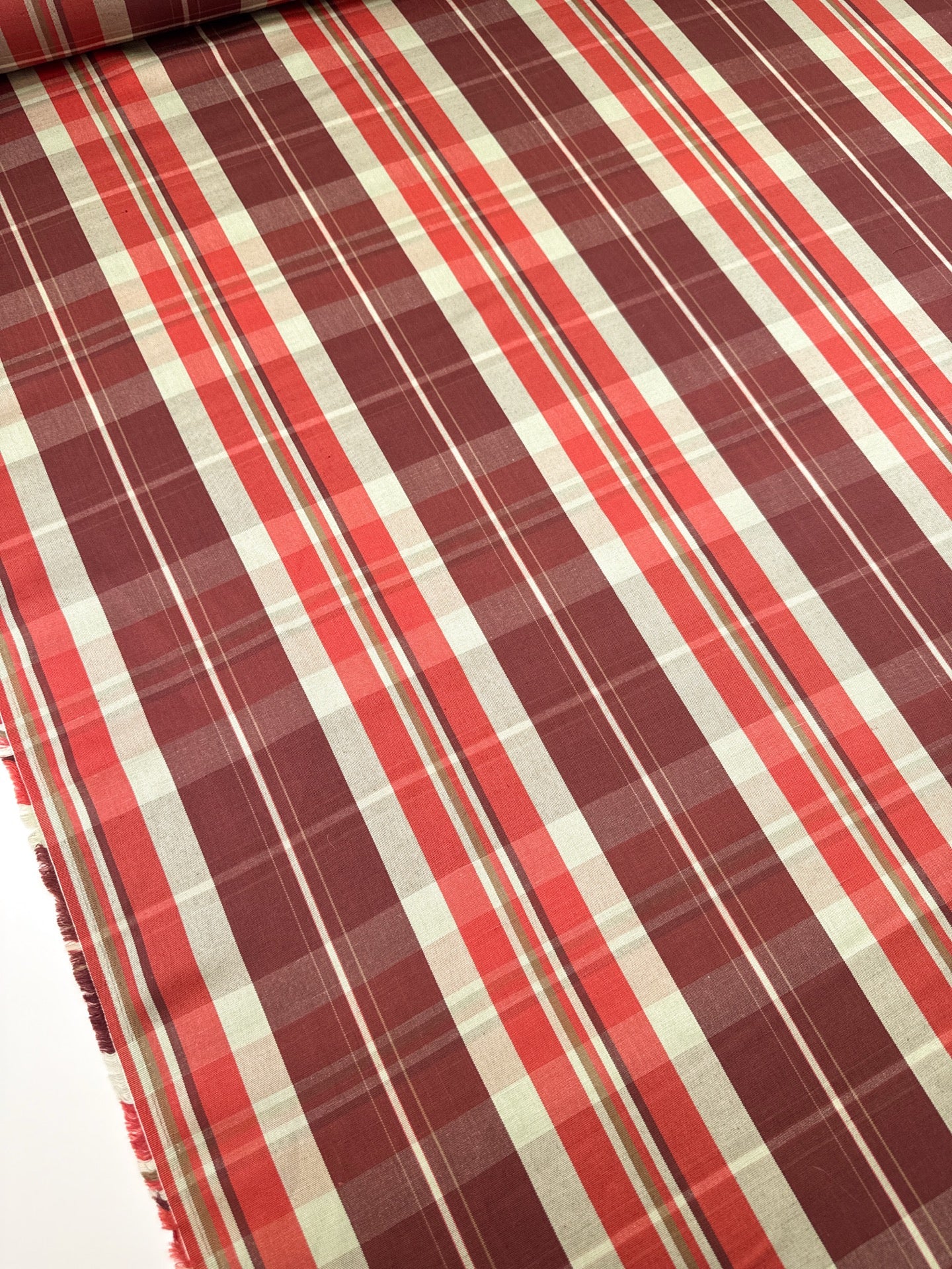 TH-182 image 5