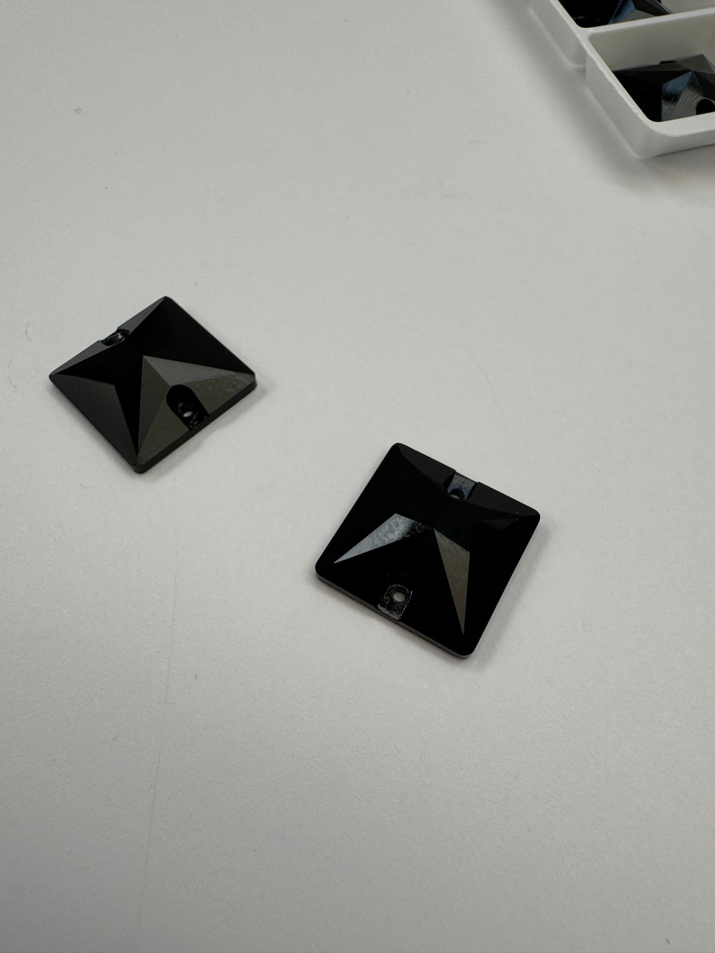 AV-2349 image 4