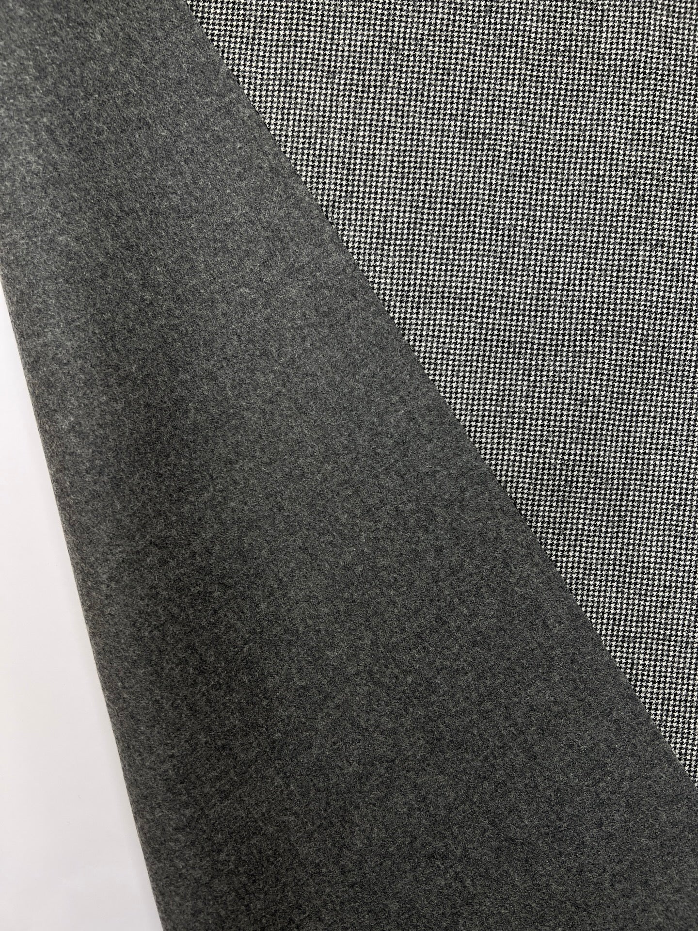 LP-1073 – image 5