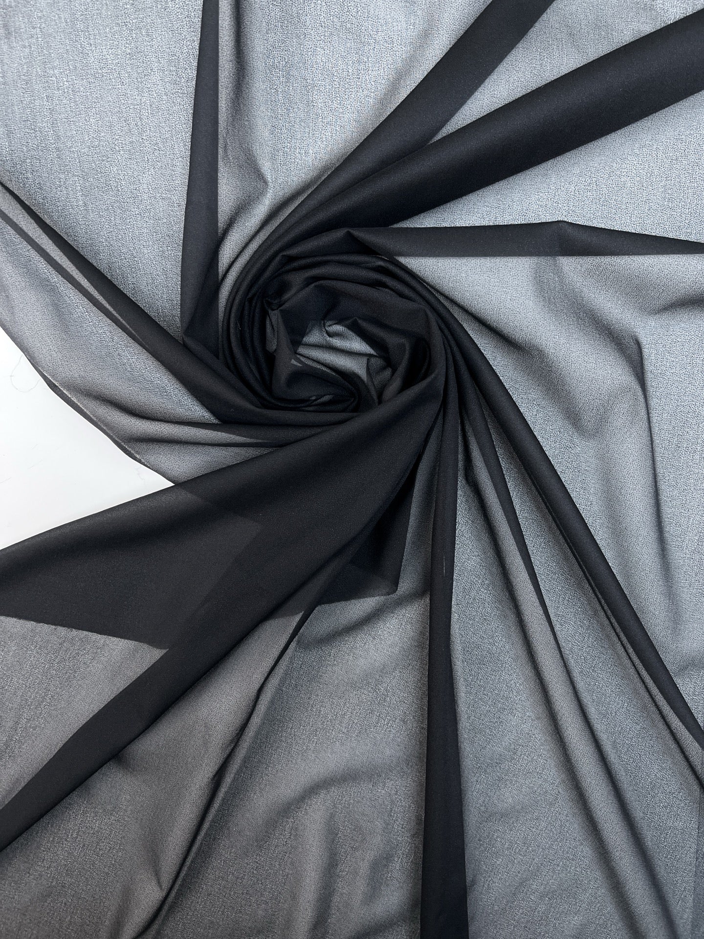Schwarzes Stretch Polyester Vlies