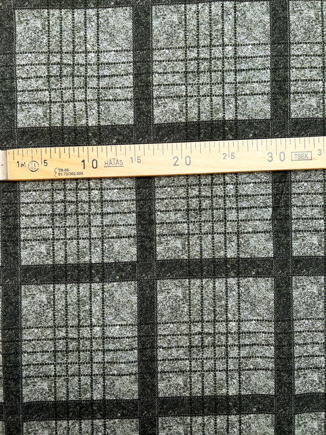 TH-271 image 4