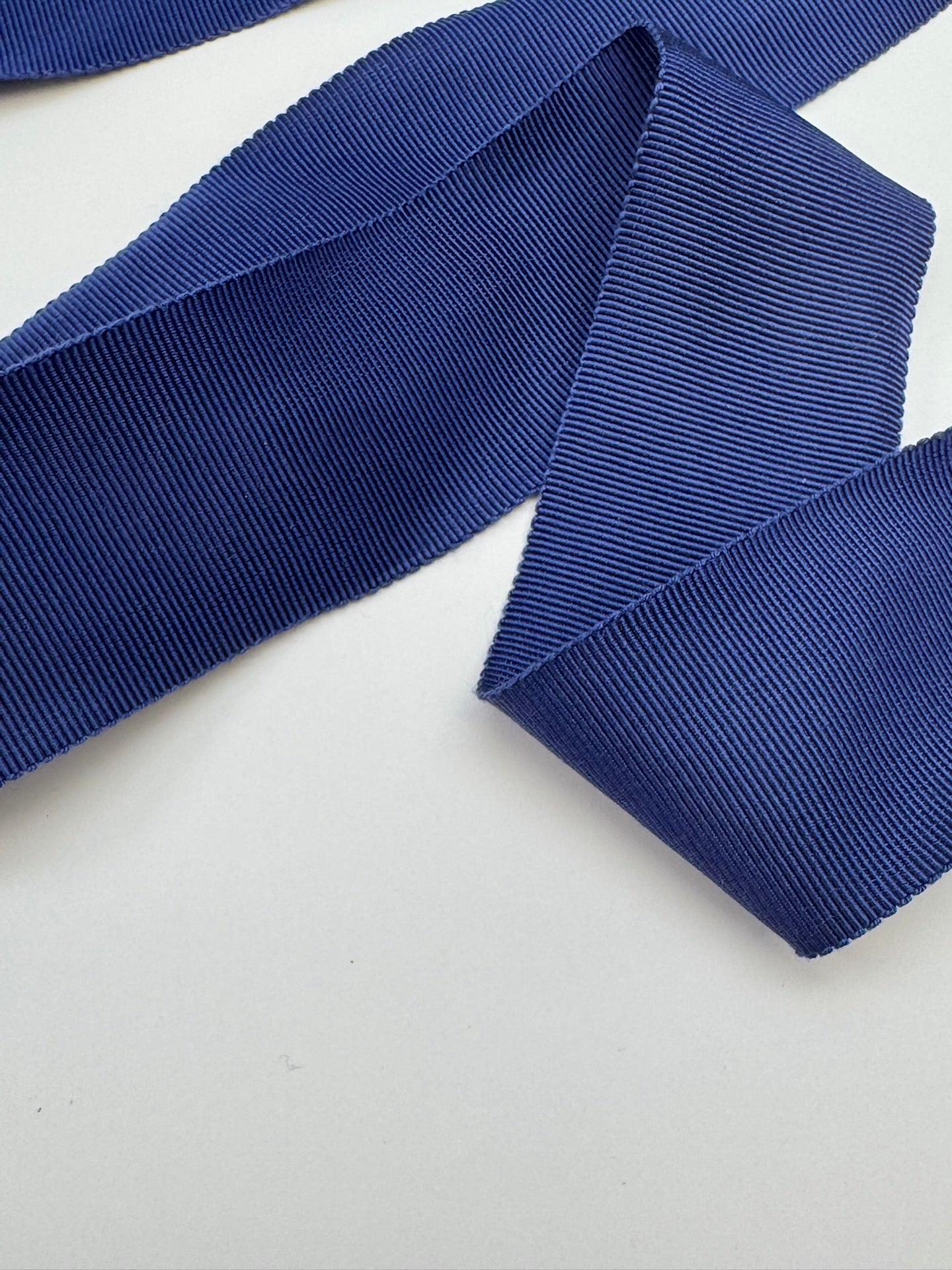 AV-2259 image 2